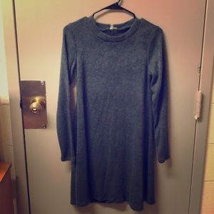 Cute navy blue dress!